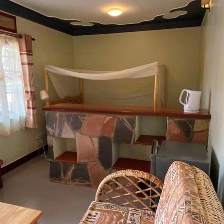 Banda Lodge Masaka Экстерьер фото