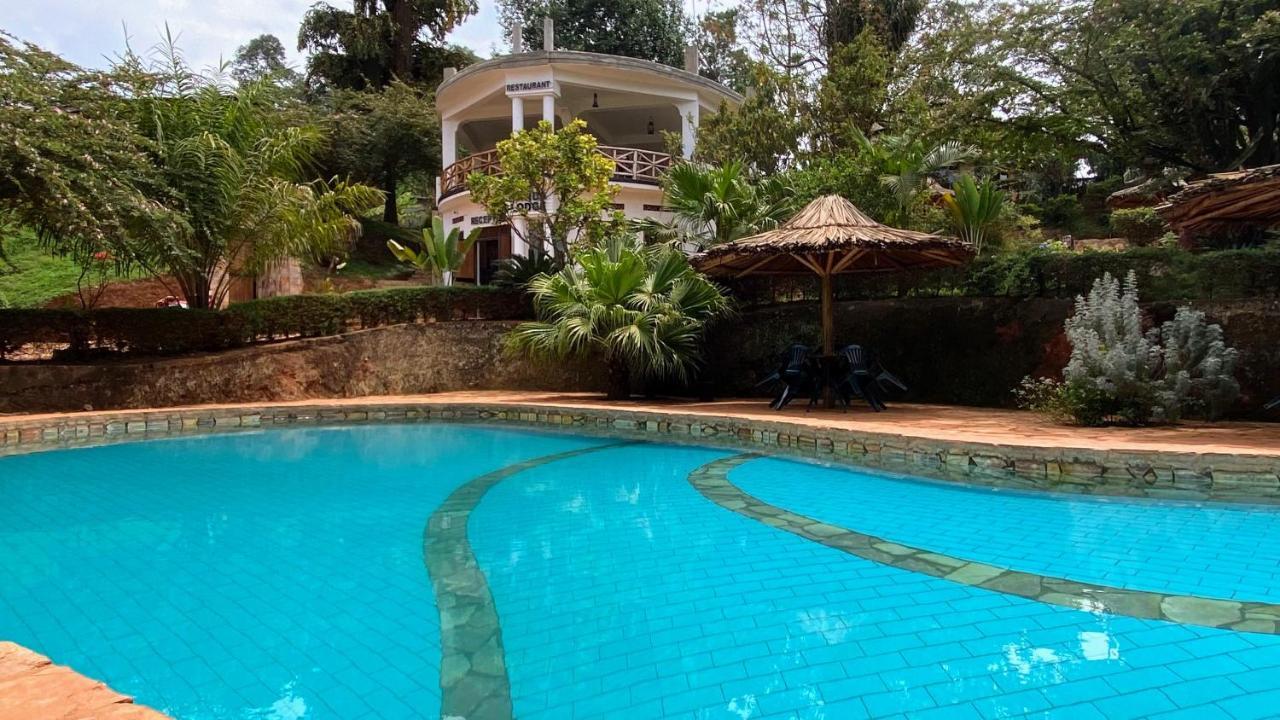 Banda Lodge Masaka Экстерьер фото
